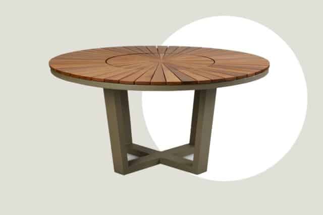 Imagem de Mesa em Corda Náutica e Tampo em Madeira Cumarú para Área Externa